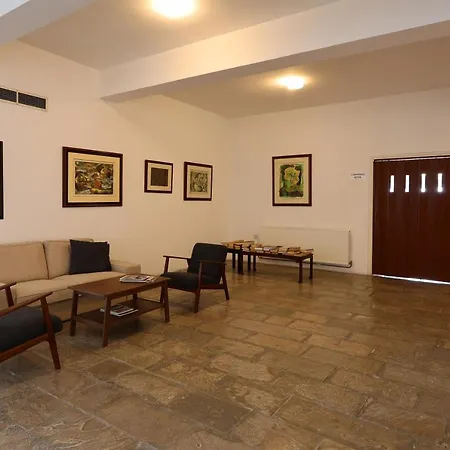 アクシオテア 2*