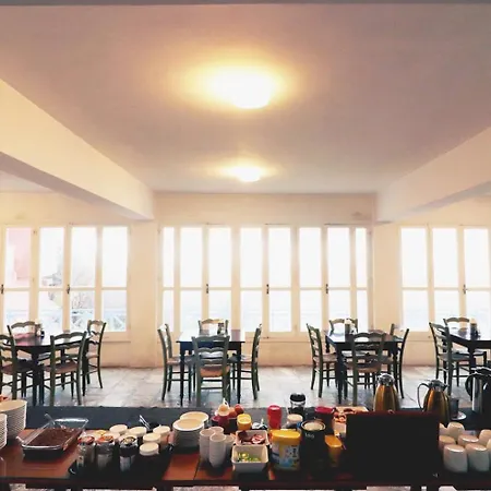 Axiothea Hotel Paphos