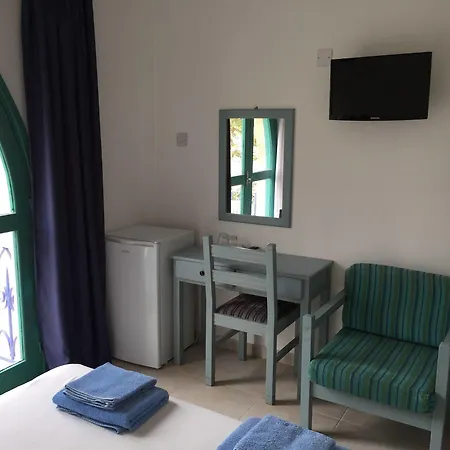 Axiothea Hotel