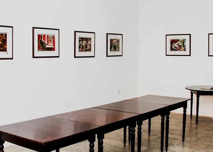 Hotel Axiothea Paphos