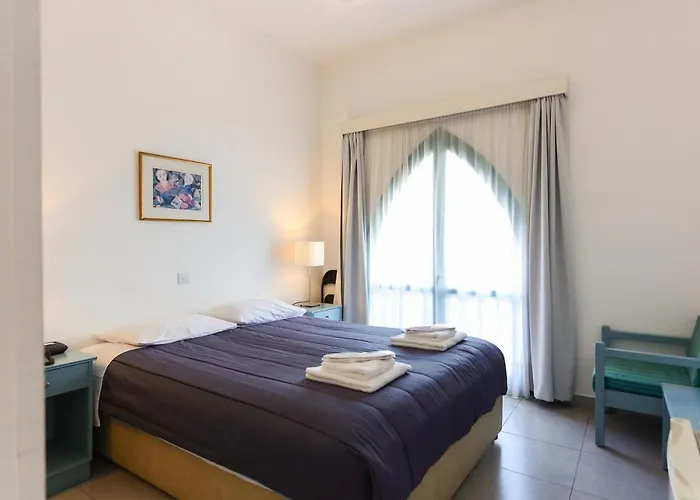 Szálloda Axiothea Paphos