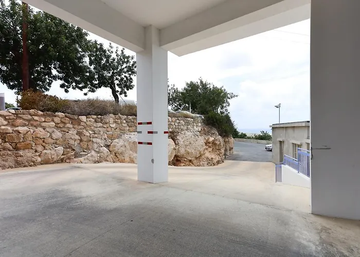 Axiothea Hotell Paphos